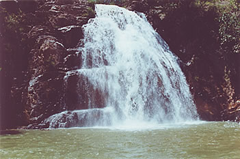 Cachoeira do Lobo - Capitólio/MG