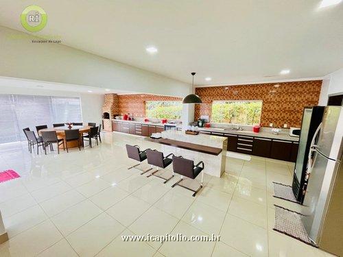 Casa para Alugar em Escarpas do Lago