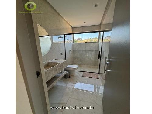 Casa para Alugar em Escarpas do Lago