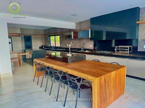 Casa para Alugar em Enseada do Lago