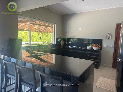 Casa para Vender em Escarpas do Lago