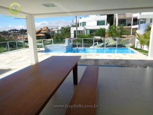 Casa para Alugar em Escarpas do Lago