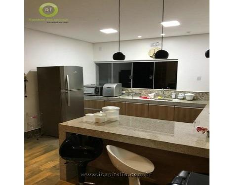Casa para Vender em Escarpas do Lago