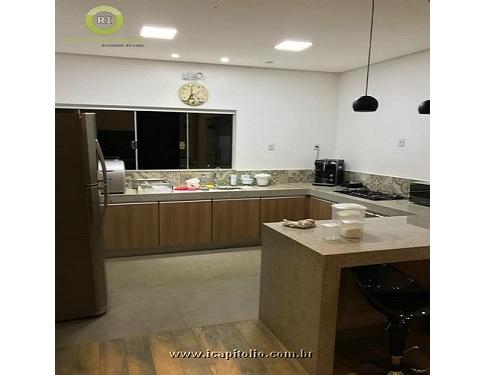 Casa para Vender em Escarpas do Lago