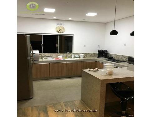 Casa para Vender em Escarpas do Lago