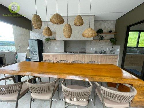Casa para Vender em Escarpas do Lago