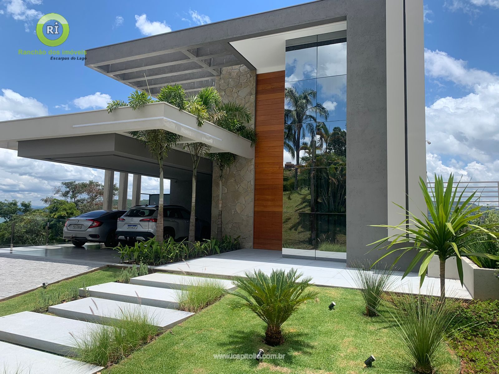 House for Sale in Escarpas do Lago - Foto principal