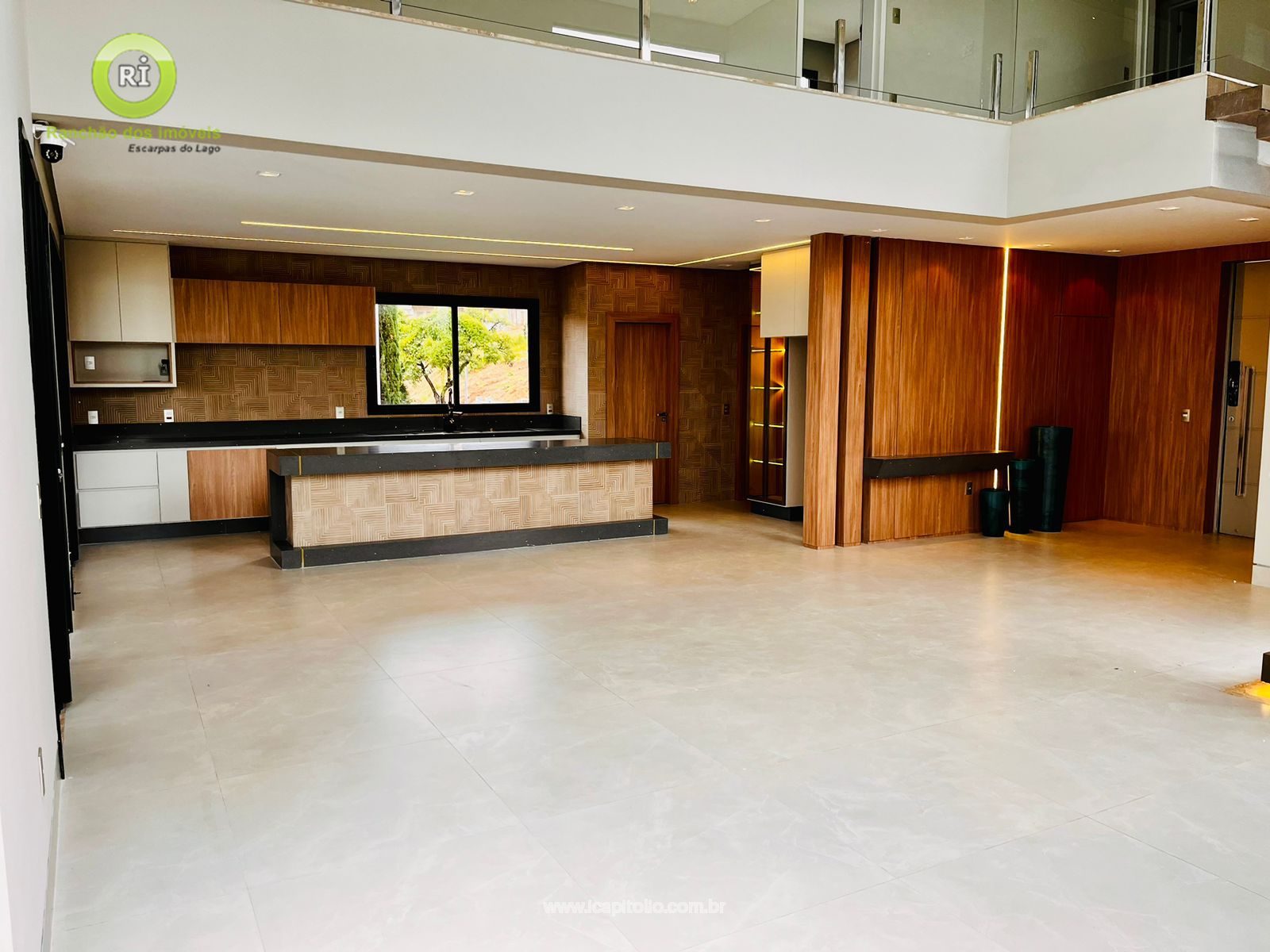 House for Sale in Escarpas do Lago - Foto 17
