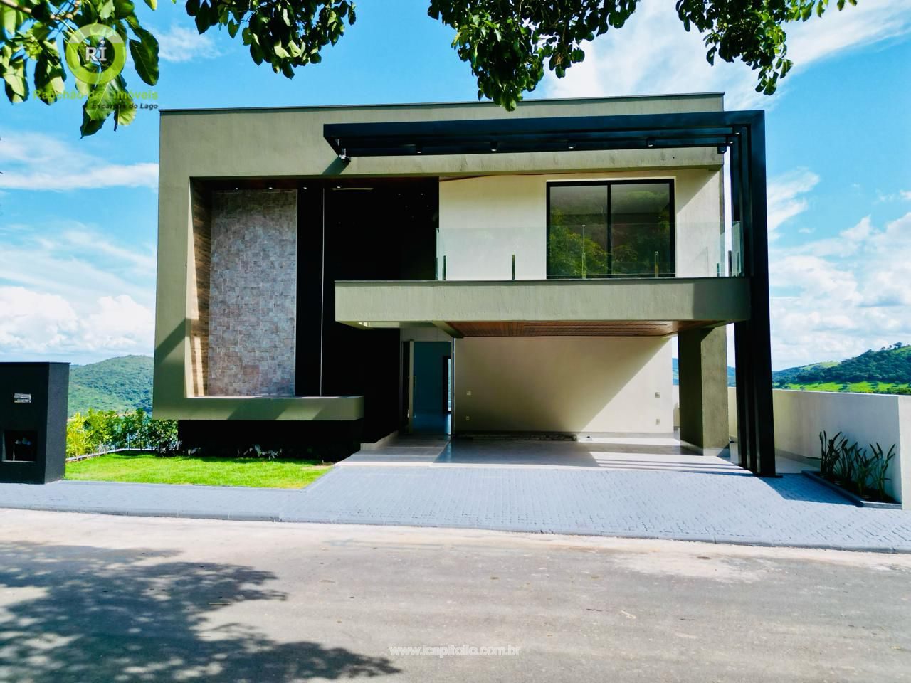 House for Sale in Escarpas do Lago - Foto principal