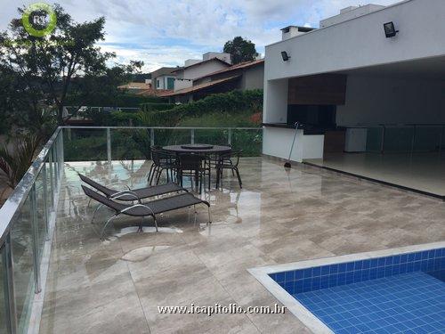 Casa para Alugar em Escarpas do Lago