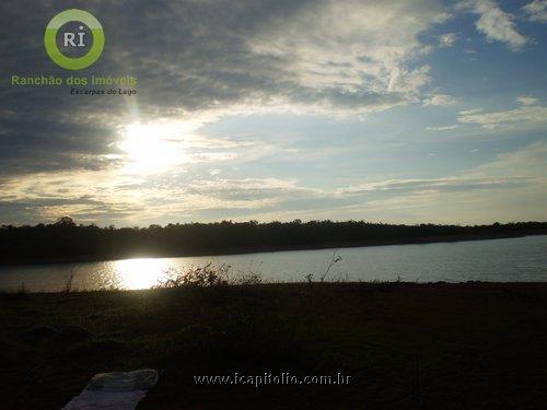 Área para Loteamento para Vender em Lago de Furnas