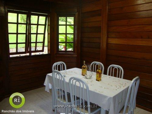 Casa para Alugar em Escarpas do Lago