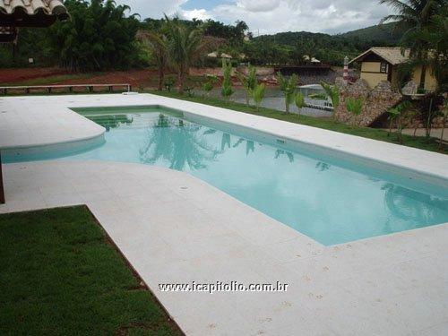 Casa para Alugar em Escarpas do Lago