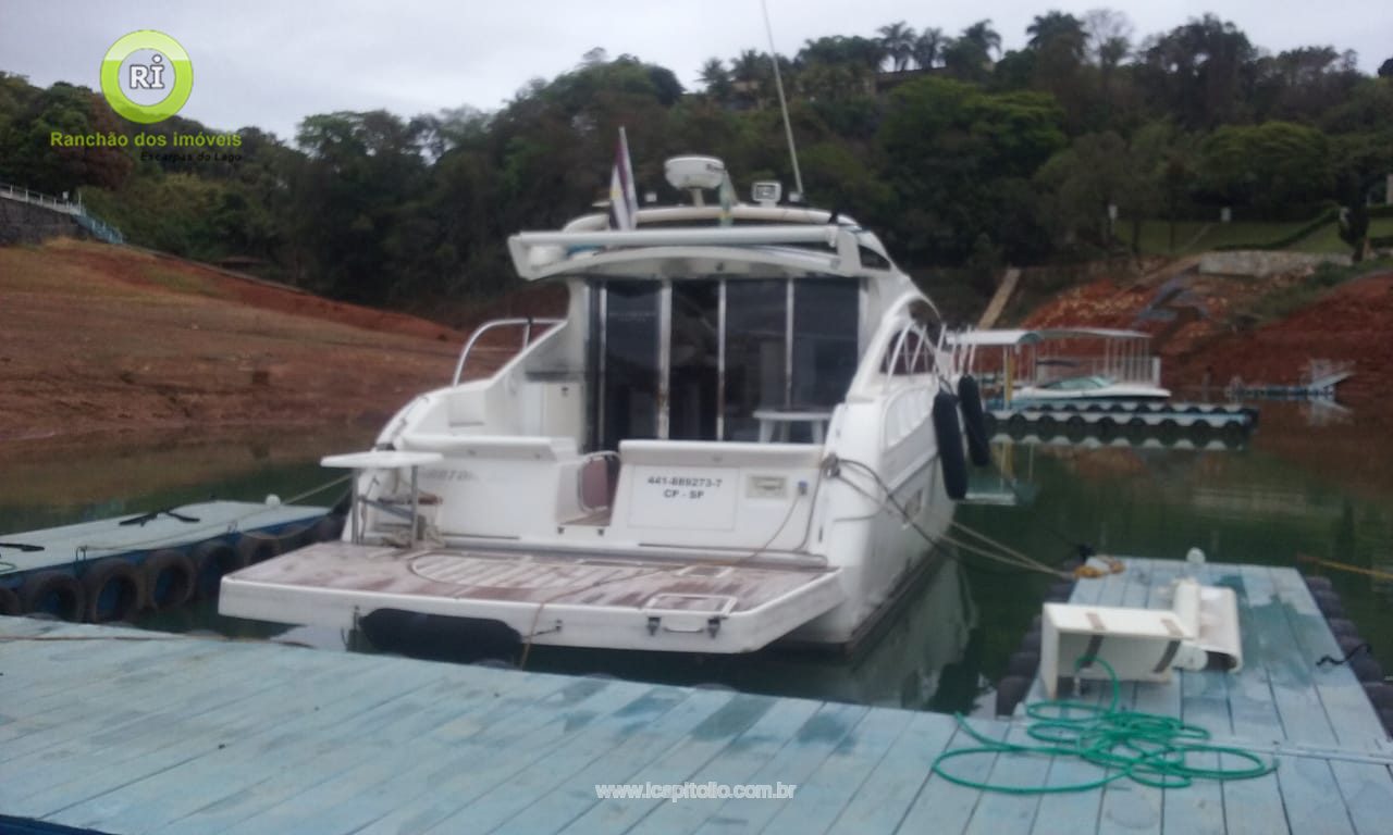 Yate de Lujo en Alquiler en Escarpas do Lago - Foto principal
