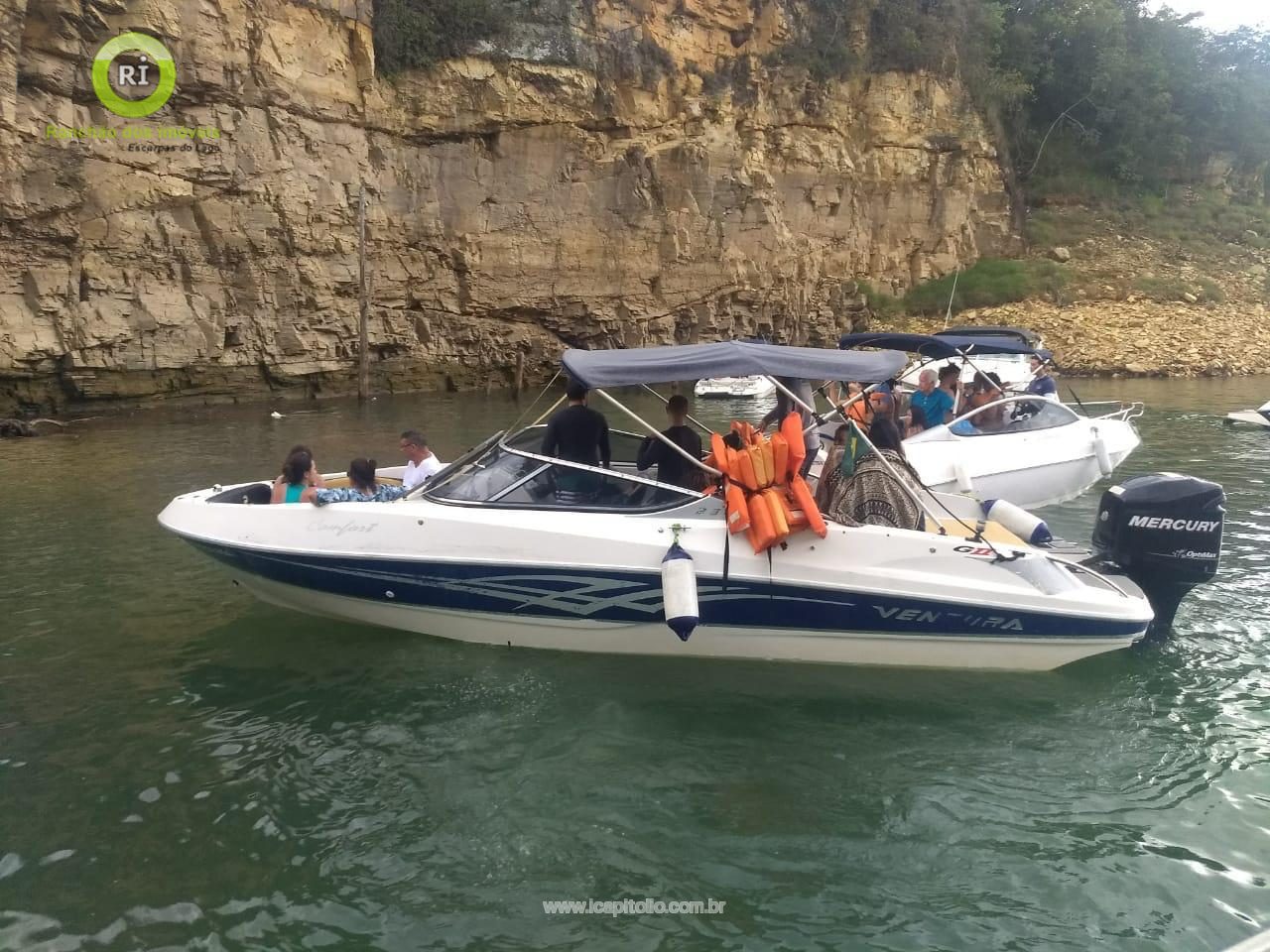 Lancha para Alquilar en Escarpas do Lago - Ventura 23 pies