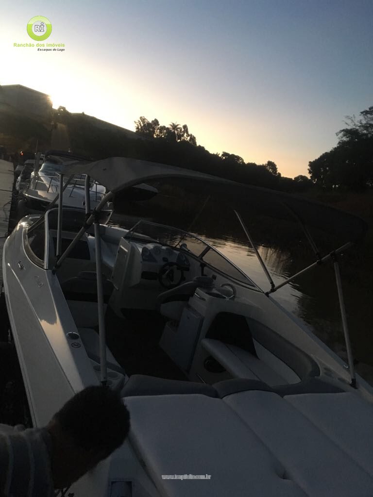 Lancha Ventura de 25 pies en Alquiler en Escarpas do Lago - Foto 4