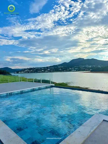 Casa para Alugar em Enseada do Lago