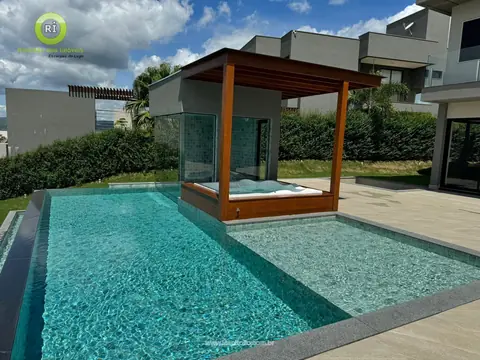Casa para Vender em Escarpas do Lago