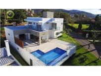 Casa para Alugar em Escarpas do Lago