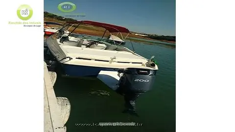 Lancha para Alugar em Escarpas do Lago - Ventura 23 pés